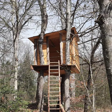 Familial Avec Cascade, Peche, Activites Et Proximite De Vichy - Fr-1-489-21 Holiday home *