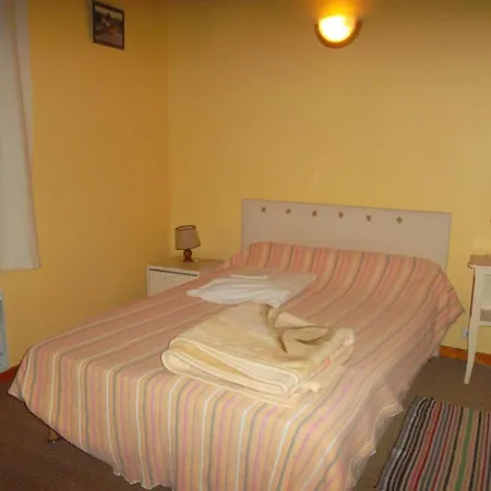 Grand A Avec Cheminee Et Animaux Acceptes - Fr-1-489-21 Vakantiehuis *