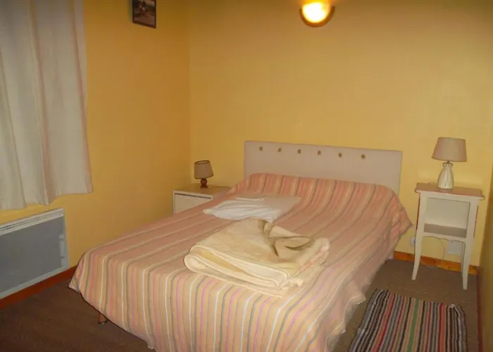 Grand A Avec Cheminee Et Animaux Acceptes - Fr-1-489-21 Дом отдыха *