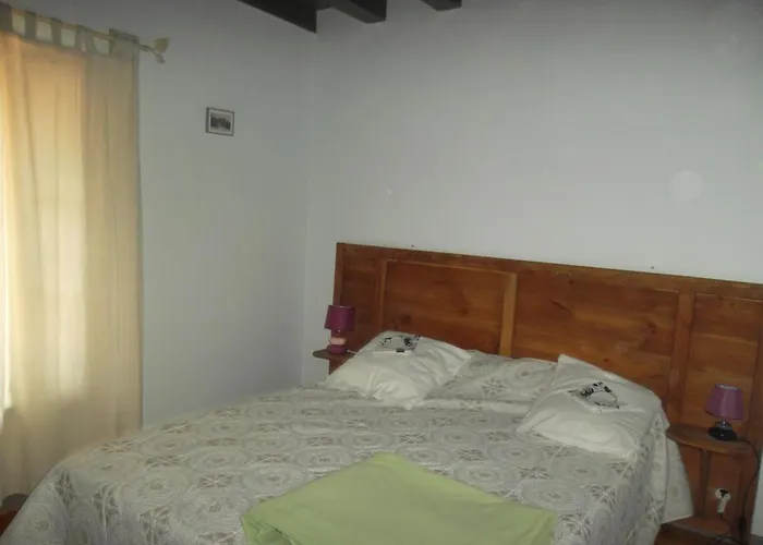 Дом отдыха Grand A Avec Cheminee Et Animaux Acceptes - Fr-1-489-21 *